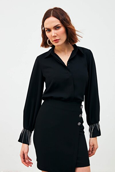 Sateen Manşetleri Aksesuarlı Gömlek - Siyah