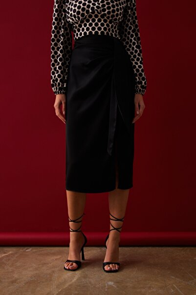 Sateen Yırtmaçlı Saten Etek - Siyah