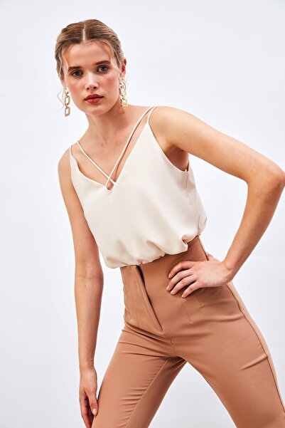 Sateen Bluză cu bretele încrucișate - Bej