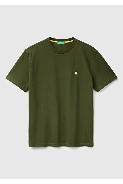 United Colors of Benetton Ανδρικό σκούρο πράσινο μπλουζάκι 100% βαμβακερό με λογότυπο Benetton με λαιμόκοψη