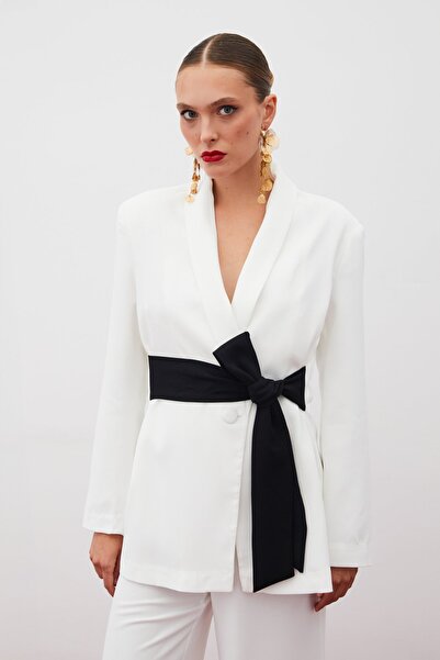 Sateen Довгий піджак з поясом - Екрю