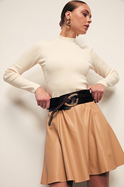 Sateen Мини кожена пола - камел