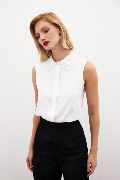 Sateen Cămașă fără mâneci cu guler brodat - Ecru