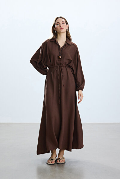 BE BLUE Φόρεμα καφέ με κορδόνι στη μέση