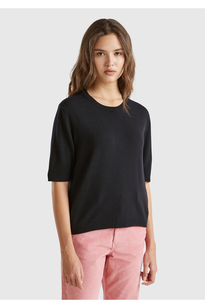 United Colors of Benetton Pulover negru pentru femei, 100% merino, cu mânecă scurtă și guler rotund