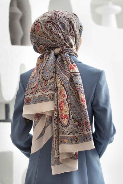 Vissona Σάλι 100% Silk Etro με σχέδιο μπεζ χρώματος 92x210