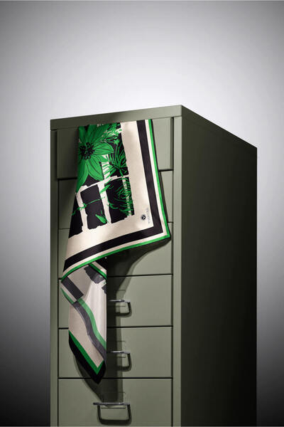 Vissona Twill Silk Scarf - 51019 - 0035-0001 Emerald Black