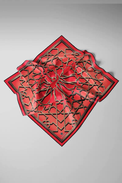 Vissona %100 Twill Türk Motifi  Desenli Nar Çiçeği Renkli 90x90 Eşarp Dikim Şekli: El Dikişi