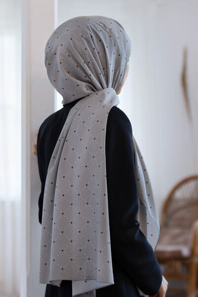 Vissona LÜKS MEDİNE İPEĞİ V DESENLİ GRİ RENKLİ 75X195 KIRIŞMAZ ŞAL MOSS KREP ...