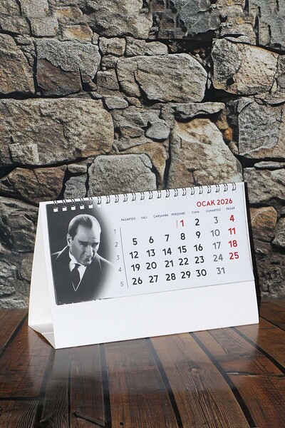 Mapi 2026 Atatürk Masa Takvimi - 15 Yapraklı Piramit Takvim (14X20 CM)