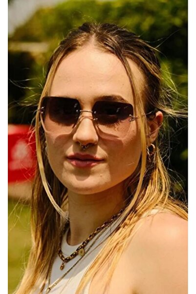 Maldia Shop Women's Mona Crystal Glass Sunglasses