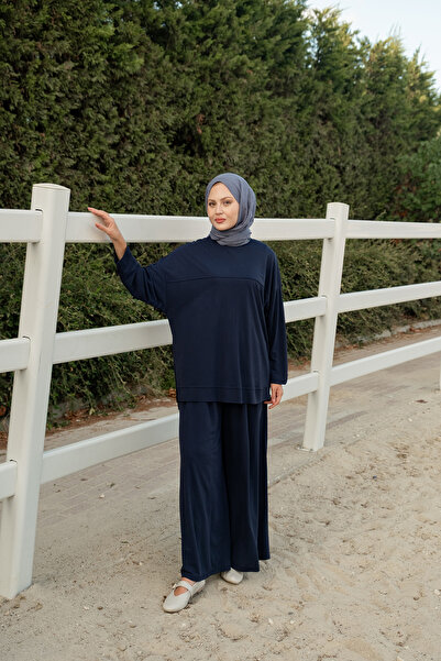 LOCCO Women's Slit Detail Suit Navy Blue