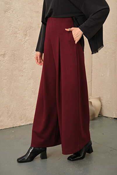 LOCCO Women's Pleated Detail Trousers Burgundy