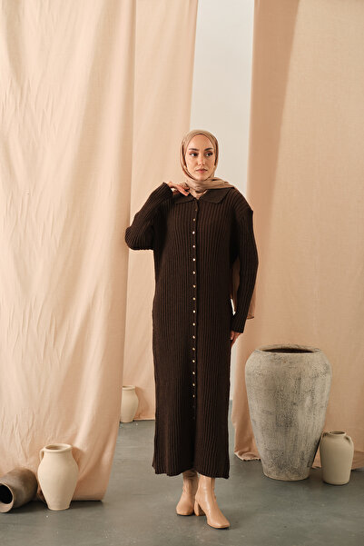 LOCCO Women's Button Detail Knitwear Dress Brown