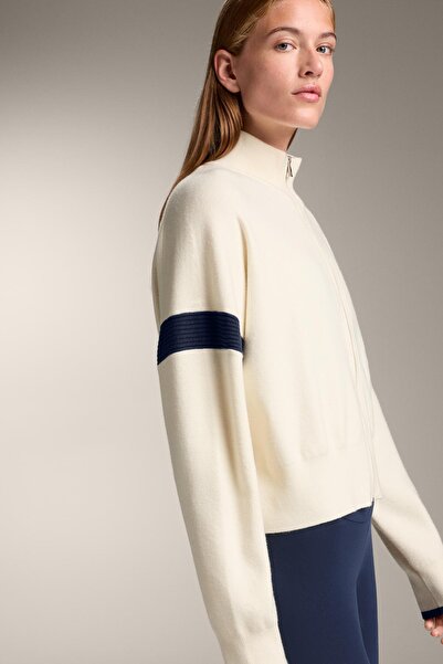 Oysho Contrast sleeve knit jacket