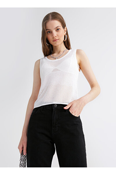 Black On Black Bisiklet Yaka Düz Kırık Beyaz Kadın Atlet K-SARA