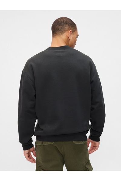 GAP Erkek Siyah Logo Grafikli Relaxed Fleece Sweatshirt