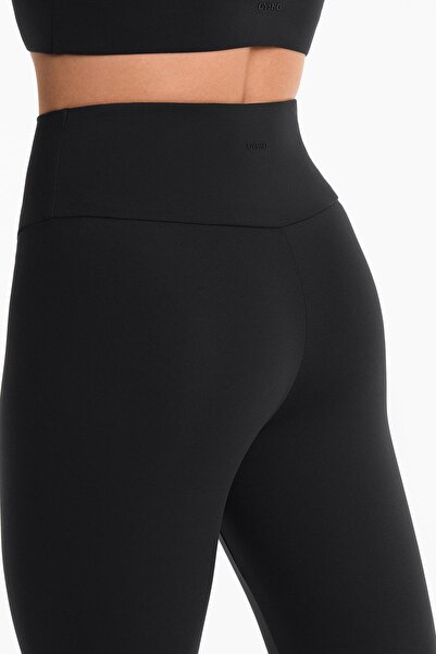 Oysho 40 cm Comfortlux High Rise Capri Tights