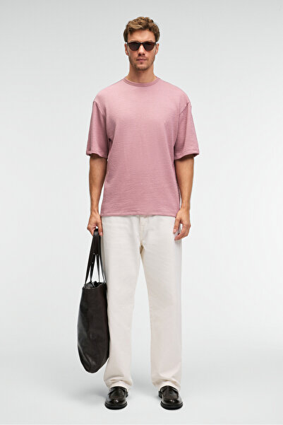 GRIMELANGE Ανδρικό κοντομάνικο VINTAGE με στρογγυλή λαιμόκοψη με υφή Seersucker ροζ μπλουζάκι με κανονική εφαρμογή