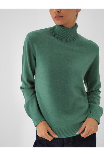 Xint Kadın Yeşil Yünlü Basic Balıkçı Yaka Kazak