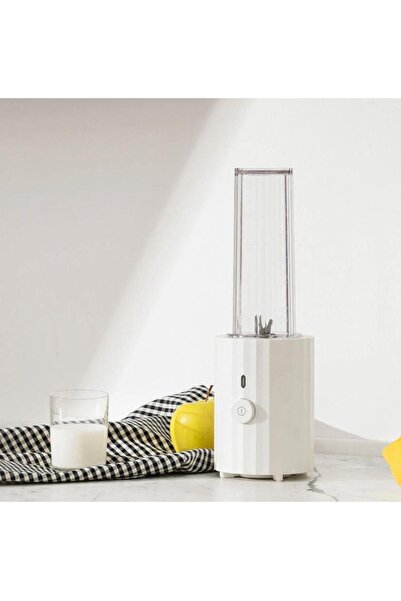 Genel Markalar Beyaz 550 ml Plisse Smoothie Blender ile sağlıklı içecekler hazırlayın