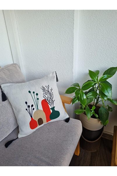 getbrosp Tassel Detailed Punch Throw Pillow Cover Set of 2 43*43 cm