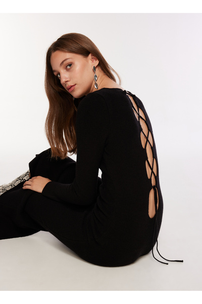 Fabrika Siyah Kadın Sırt Detaylı V Yaka Uzun Kollu Midi Fitilli Elbise F3WL-E...