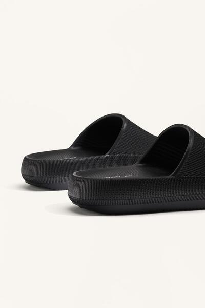 Oysho Flatform sandals