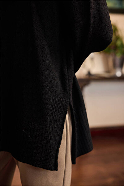 BE BLUE Black Soft Sweater