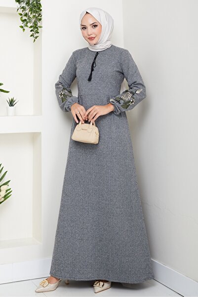 Bestenur Сукня з вишивкою на рукавах 755 - Сіра