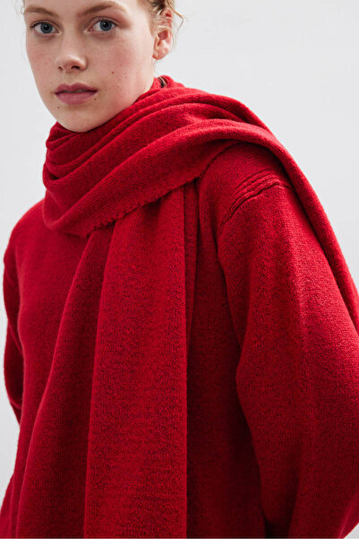 BE BLUE Red Soft Scarf