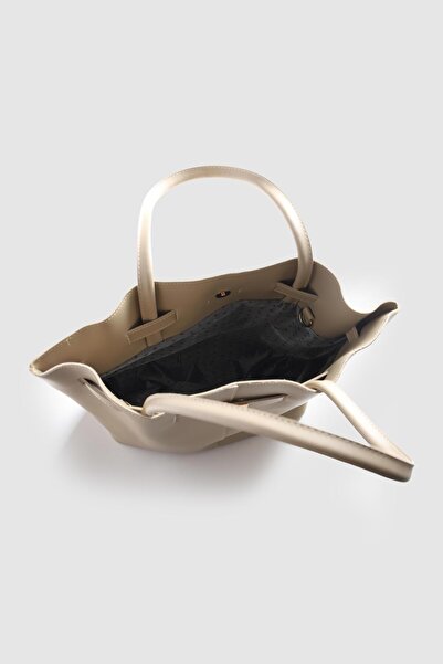 La La'Graccio Paris La'Graccio Paris Women's Suede Leather Magnet Closure Lock Detailed Hand and Shoulder Bag Mink