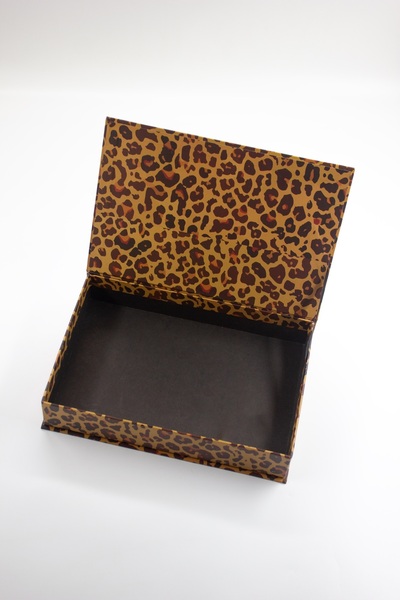 carton box Kitap Kutu Model Lüks Leopar Boş Hediye Kutusu 24,3 Cm X 16,2 Cm X 4,3 Cm