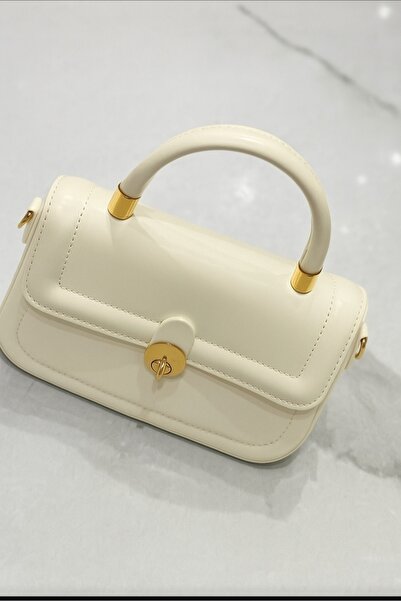 ÖZÜM TAKI حقيبة يد وكتف مستطيلة للنساء باللون الكريمي