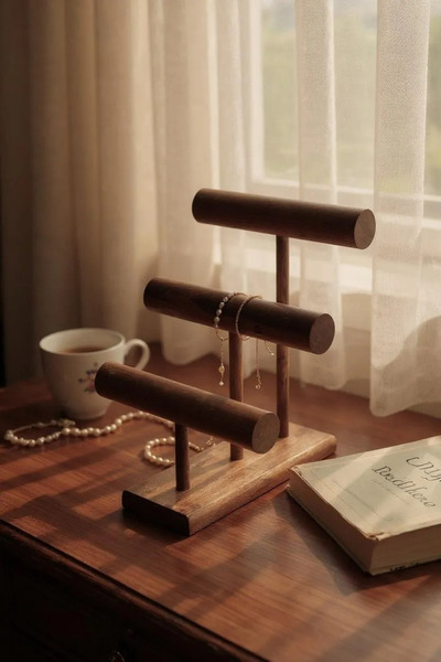 Alyones Üç Katlı Takı Tutucu | El Yapımı Ahşap Bilezik Teşhir Standı