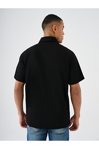 Loft Comfortable Cut Men's Shirt - Sleeves