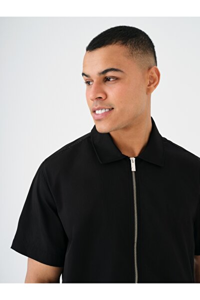 Loft Comfortable Cut Men's Shirt - Sleeves