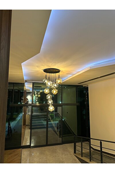 Beyaz Aydınlatma Galeri boşluğu sarkıt avize