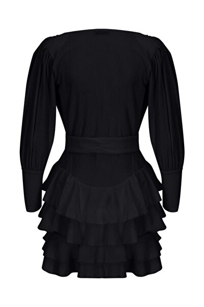 La Sarta Ribera Kadın Siyah Fırfırlı Kat Kat Vatkalı Elbise