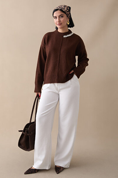 InStyle Bitter Brown Knitwear Sweater - Sea Shell Stone Detailed