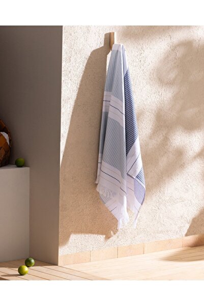 Madame Coco Bartlett Strandtuch