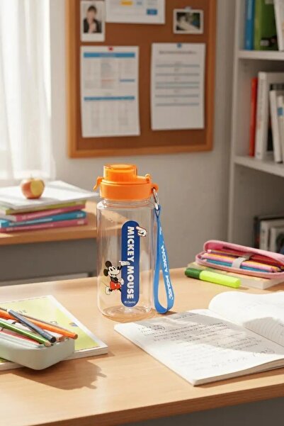 Disney Mickey Mouse Lisanslı Otomatik Kapaklı ve Askılı Plastik Suluk - 640 ML