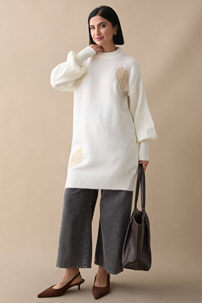 InStyle White Knitwear Sweater - Leaf Stone Detailed