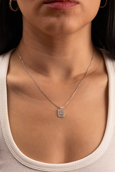 Ayenci قلادة فضية اللون من الفولاذ بتصميم أنيق مع حجر الباجيت