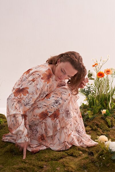 EBU Prive Women's Chiffon Ruffle Dress Glittering Orange Floral Pattern Ecru