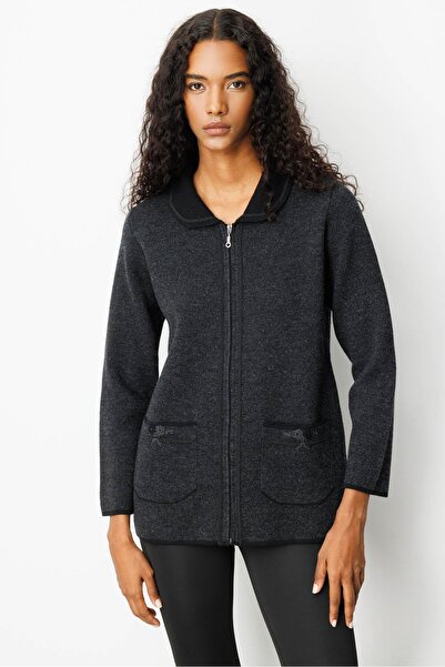 Desen Triko Women's Polo Neck Pocket Embroidered Wool Cardigan Black