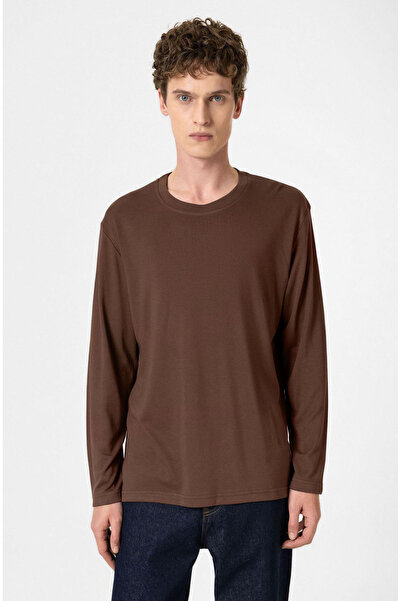 Antioch تي شيرت رجالي أساسي بقصة مريحة باللون البني A24Y9410