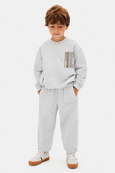HAUSEkids 4-8 Years Old Future Pulse Boys' Suit-Space Gray