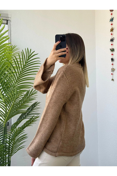 Kubos Moda Floral Detail Spanish Sleeve Coffee Women's Cardigan