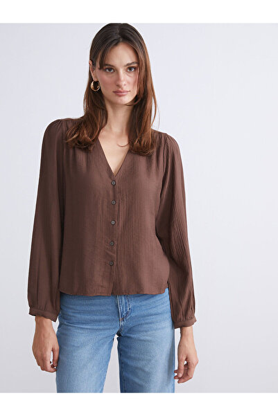 LC Waikiki Plus New Season Large Size V-Neck Textured Blouse